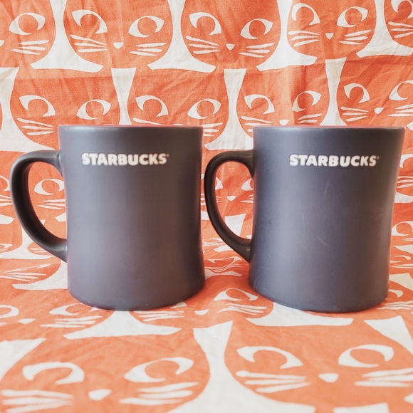 Starbucks Year of The Dragon GORGEOUS bone china 2011 Both Mugs - Picture 6 of 12